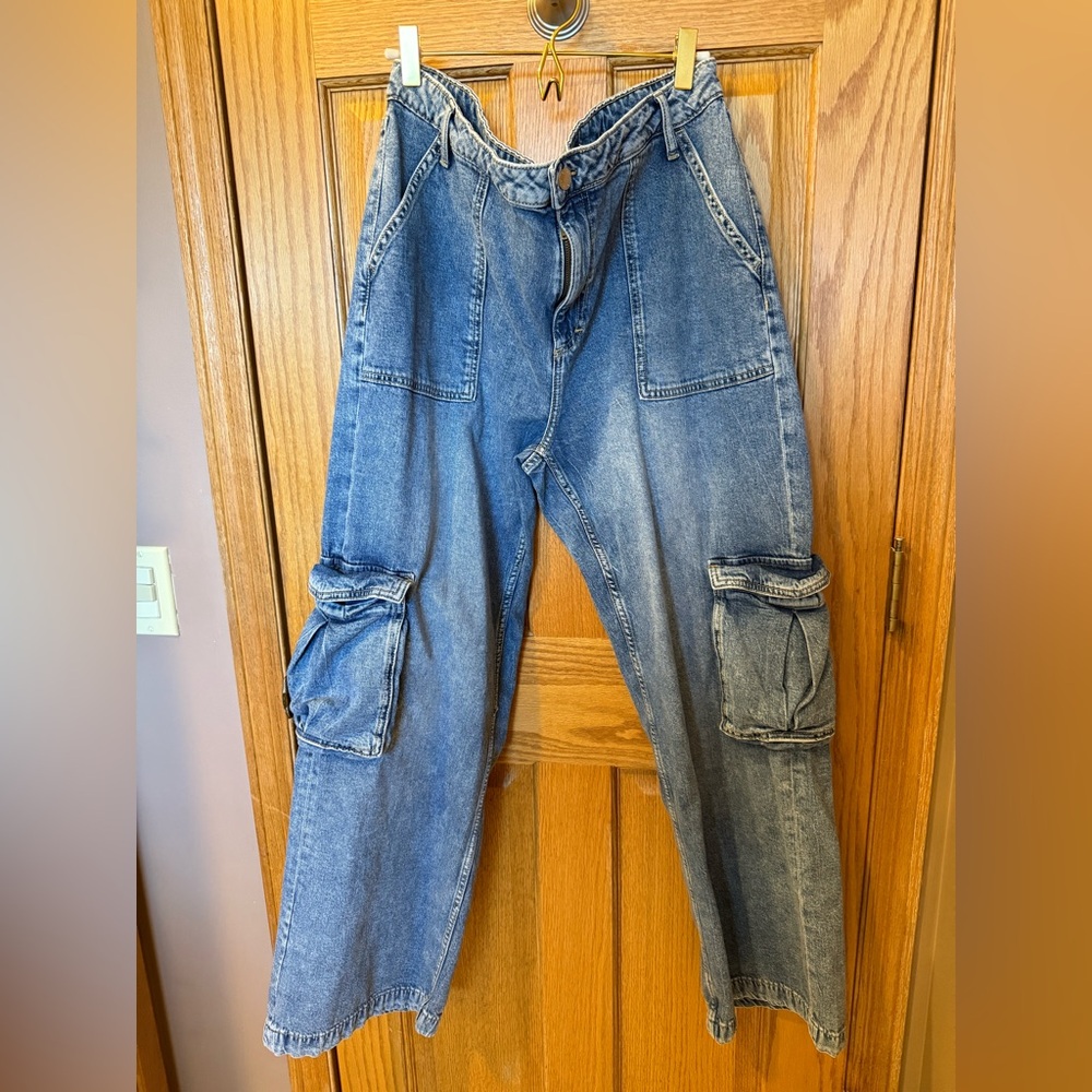 On 34th Cargo Jeans w/ Pockets